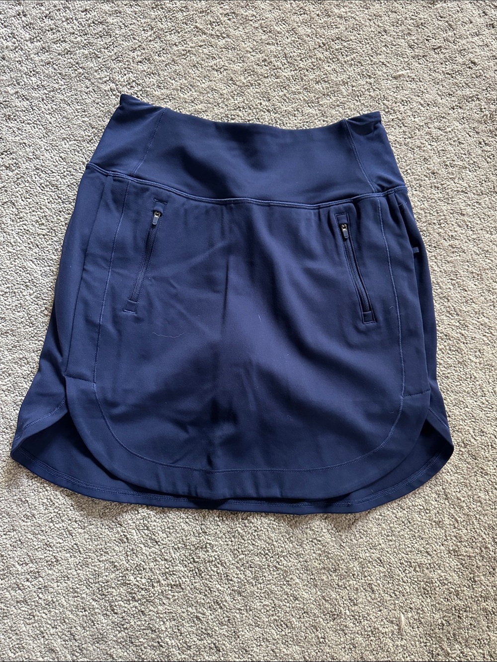Athleta Fairway Golf Skort 16” Navy